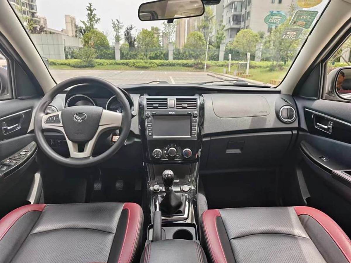北汽幻速 S3  2016款 1.5L 手动舒适型 国IV图片