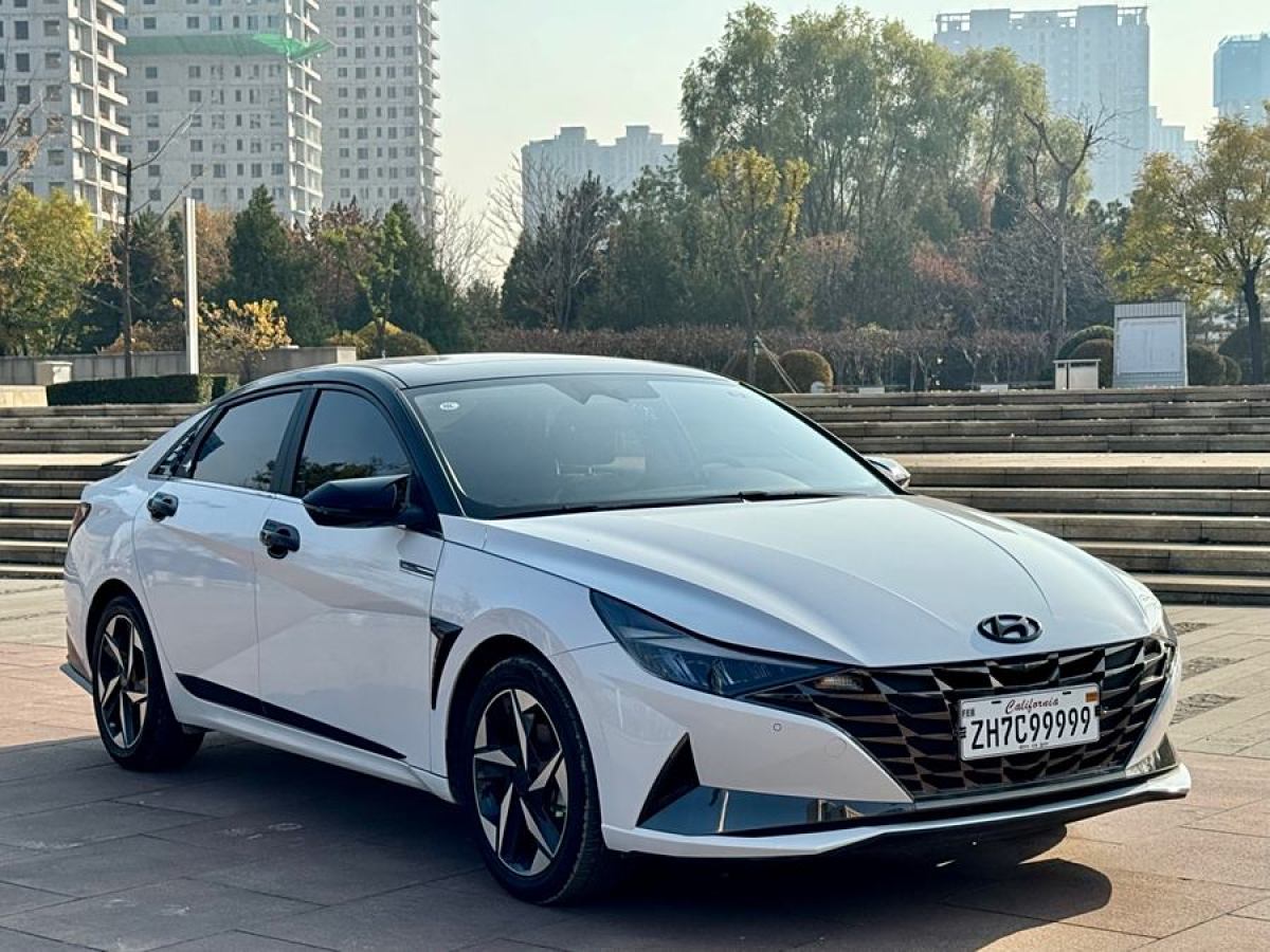 現(xiàn)代 伊蘭特  2021款 1.5L LUX尊貴版圖片