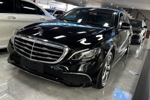 奔馳E級(jí) 奔馳 改款 E 300 L 運(yùn)動(dòng)時(shí)尚型