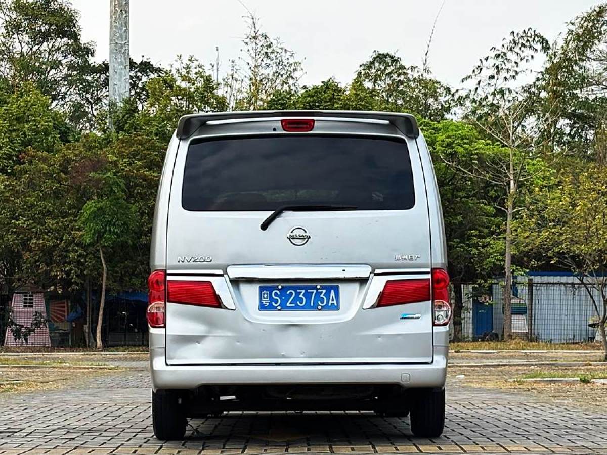 日產(chǎn) NV200  2016款 改款 1.6L CVT豪華型圖片