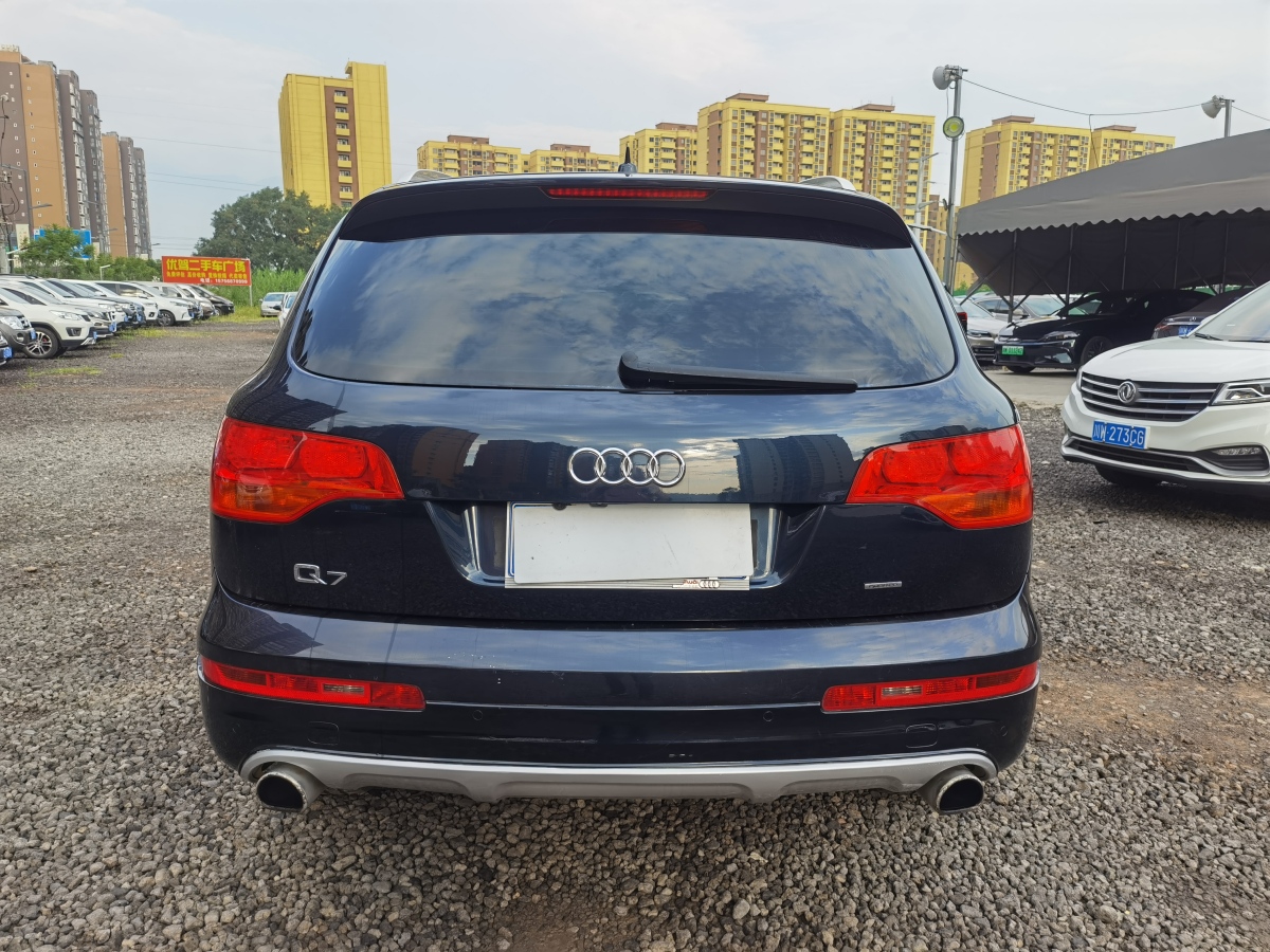 奧迪 奧迪Q7  2007款 4.2 FSI quattro 豪華型圖片