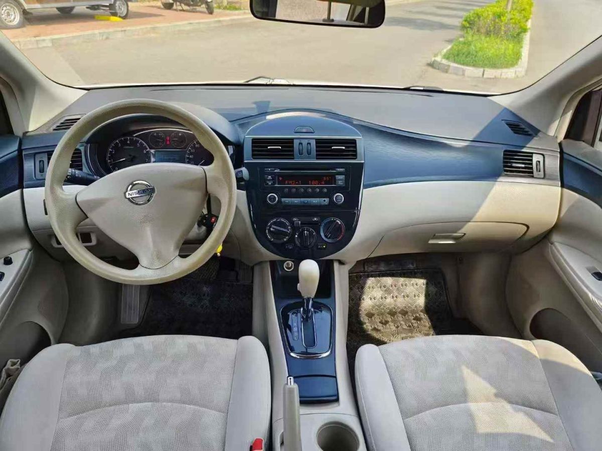 日產(chǎn) 騏達(dá)  2012款 1.6T GTS極速限量版圖片