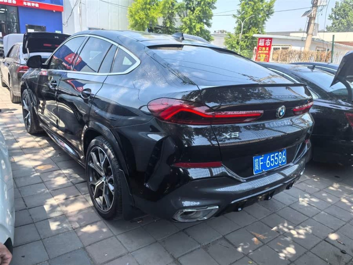 寶馬 寶馬X6  2020款 xDrive40i 尊享型 M運(yùn)動(dòng)套裝圖片