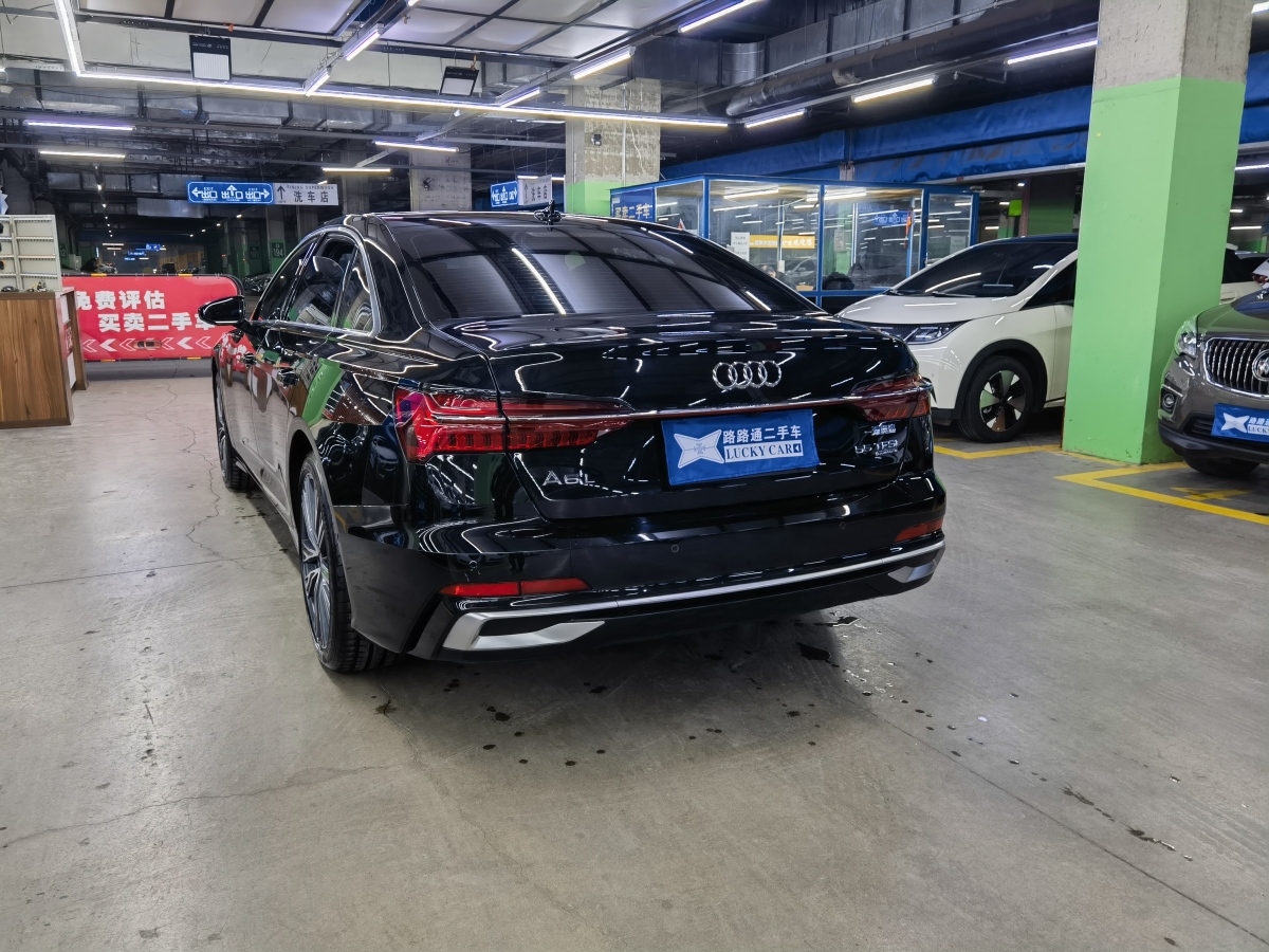 奧迪 奧迪A6L  2023款 改款 45 TFSI quattro 臻選動感型圖片