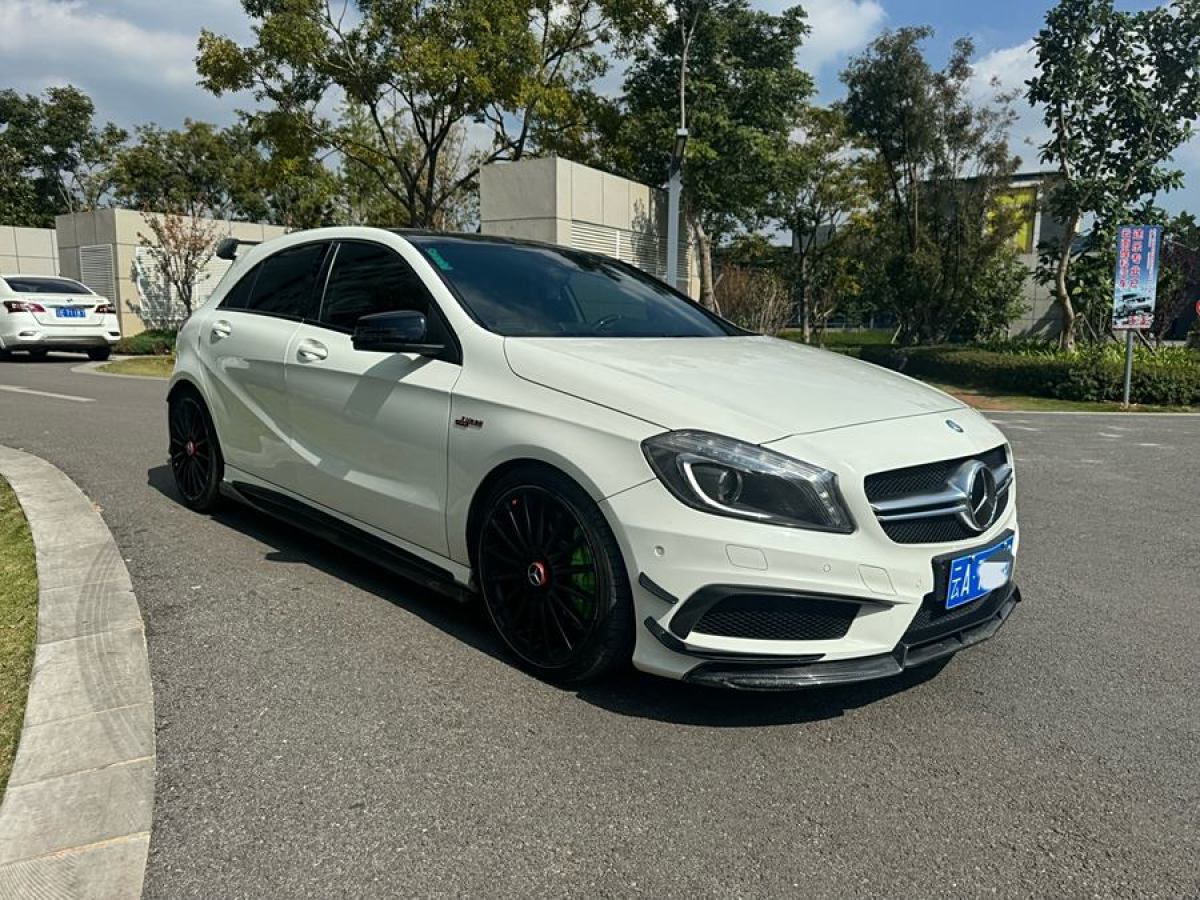 2014年10月奔馳 奔馳A級AMG  2014款 AMG A 45 4MATIC