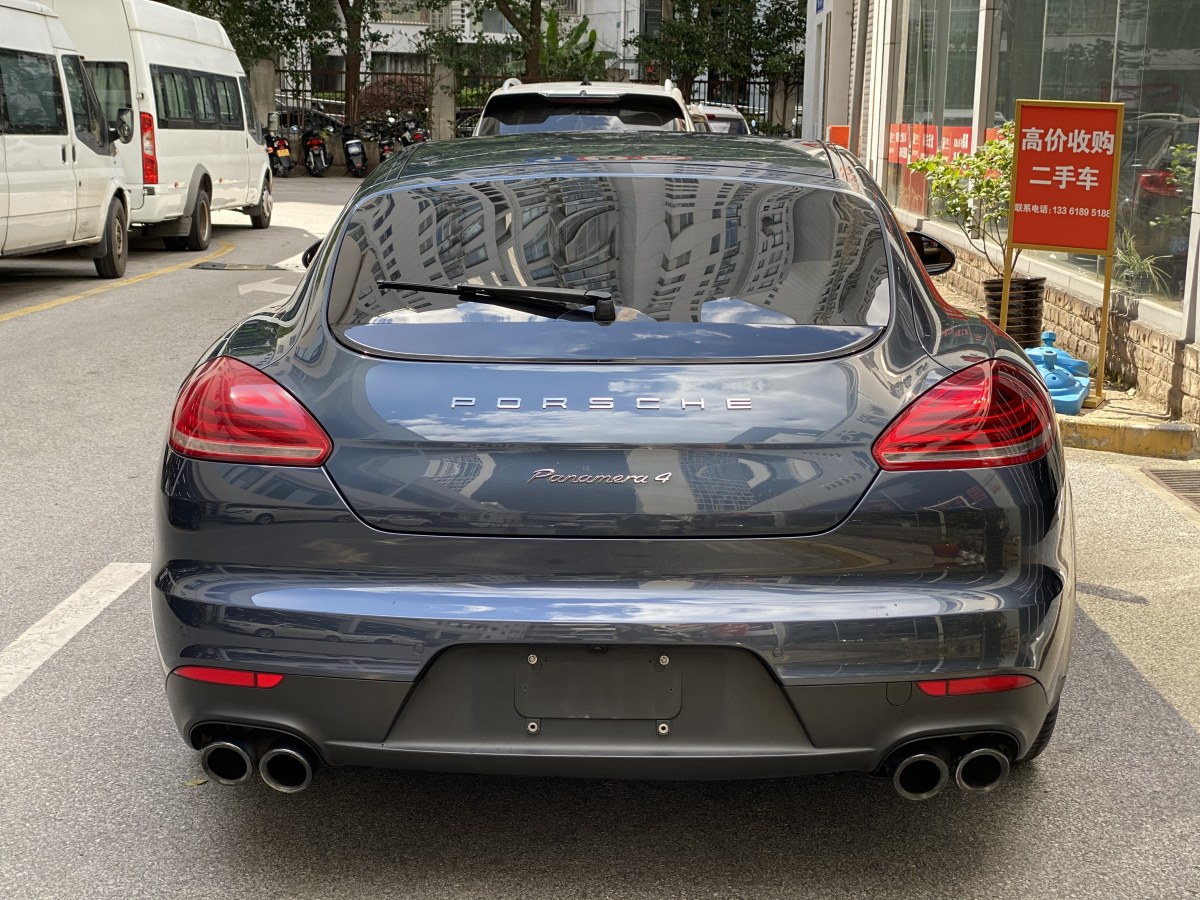 2016年8月保時捷 Panamera  2014款 Panamera 4 3.0T