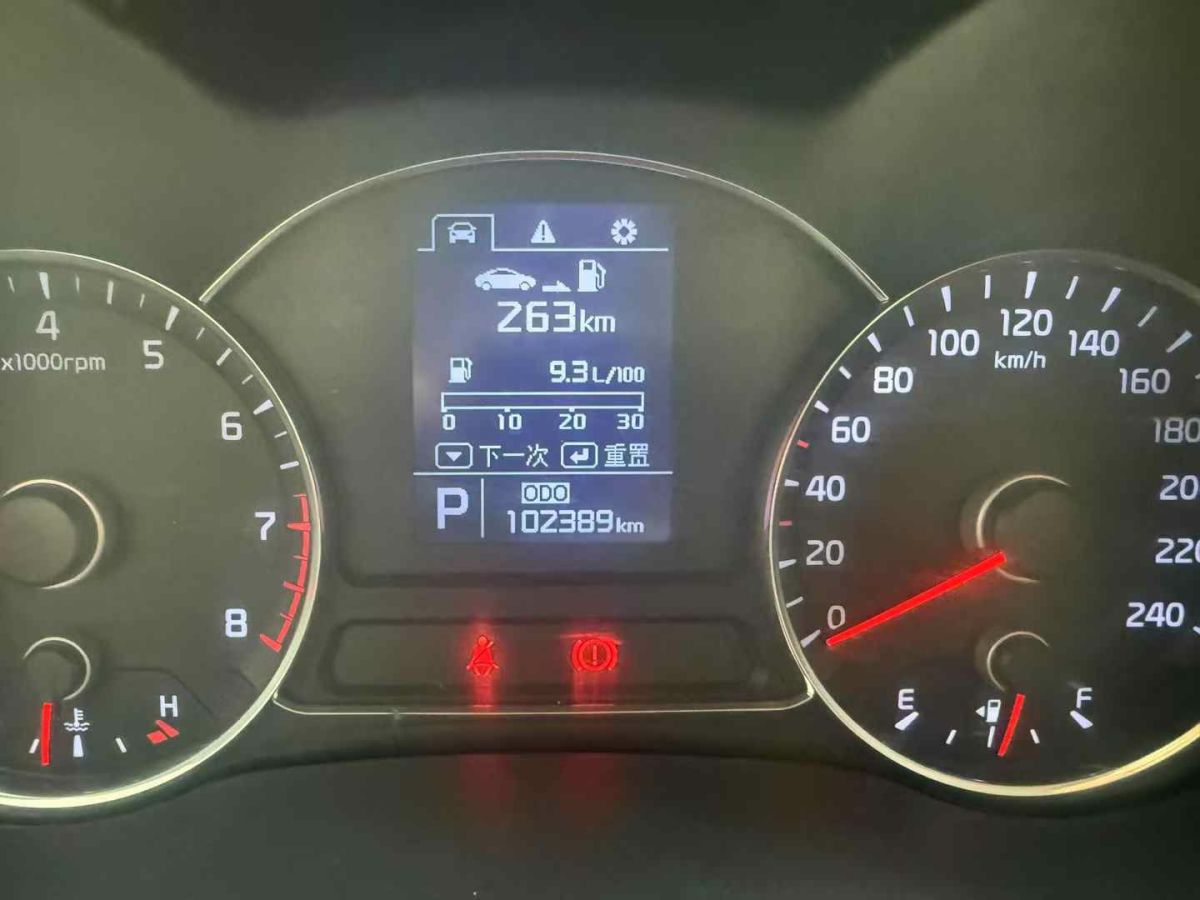 起亞 K3  2013款 1.6L 自動(dòng)DLX圖片