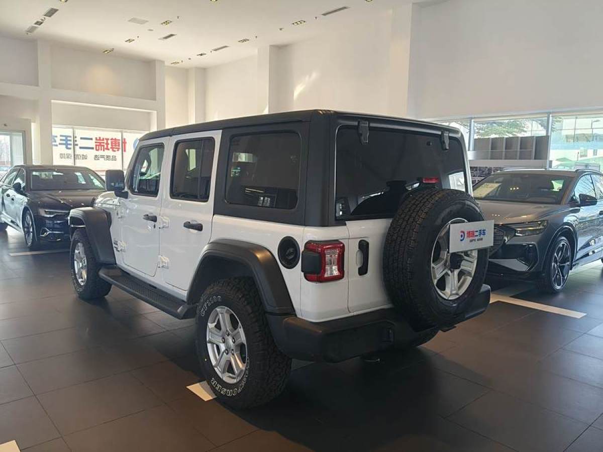 Jeep 牧馬人  2021款 2.0T Rubicon 四門版圖片