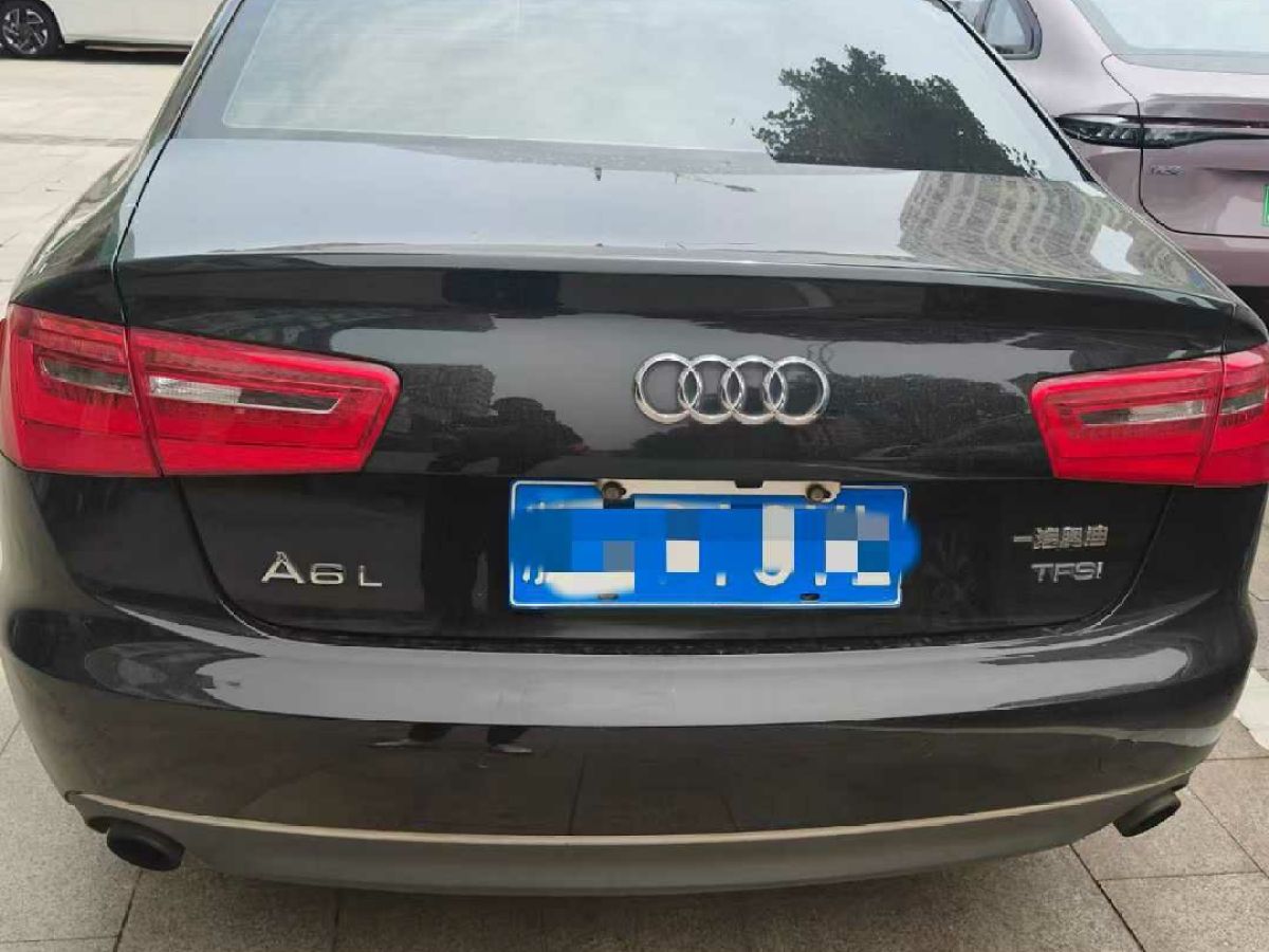 奧迪 奧迪A6L  2012款 A6L 2.8FSI 35FSI Quattro豪華型圖片