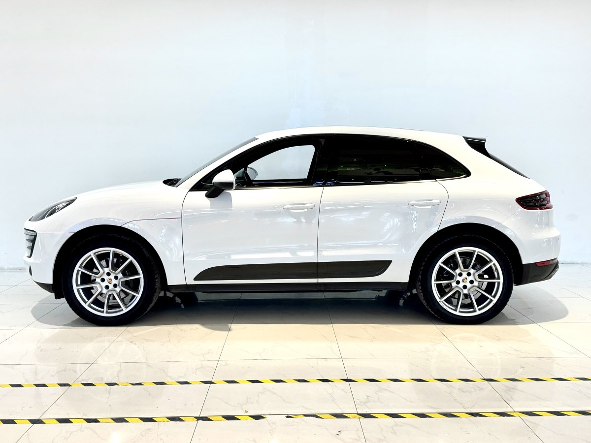 保時(shí)捷 Macan  2014款 Macan 2.0T圖片