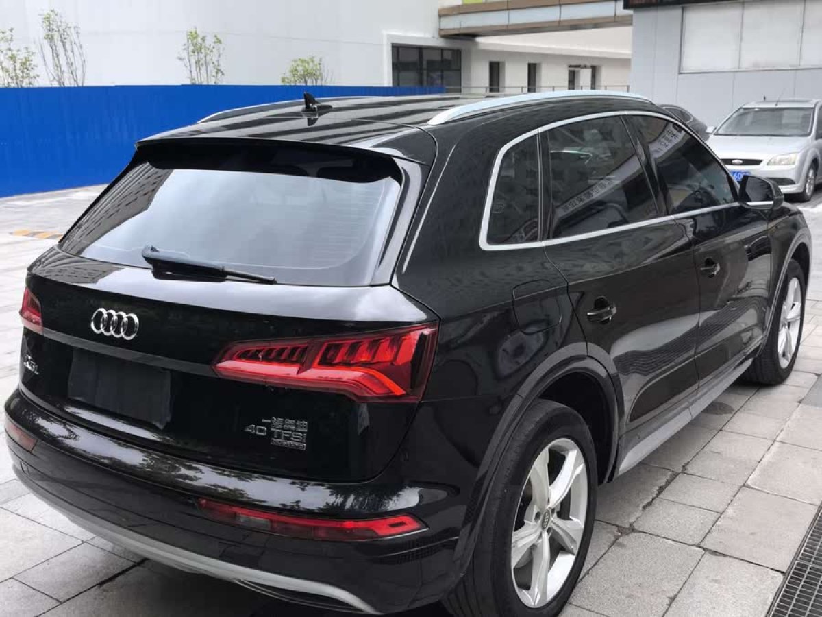 奧迪 奧迪Q5L  2018款  40 TFSI 榮享進(jìn)取型 國VI圖片