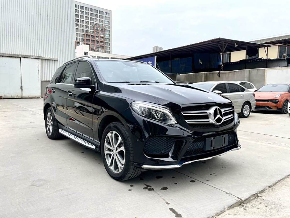 奔馳 奔馳GLE  2016款 GLE 320 4MATIC 豪華型圖片