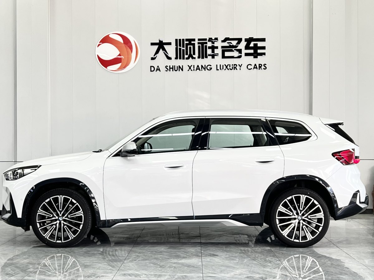 寶馬 寶馬X1  2023款 xDrive25Li X設(shè)計(jì)套裝圖片