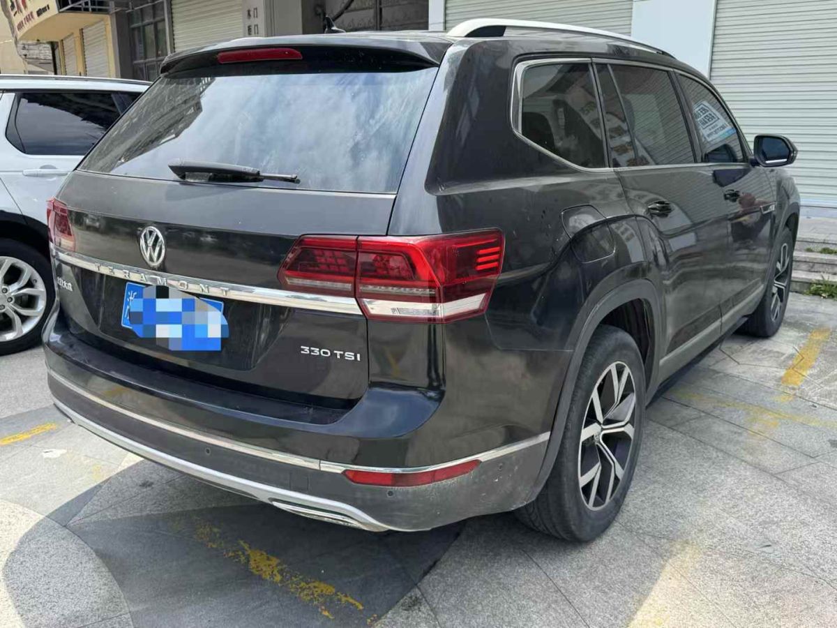 大眾 輝昂  2018款 380TSI 兩驅(qū)豪華版圖片