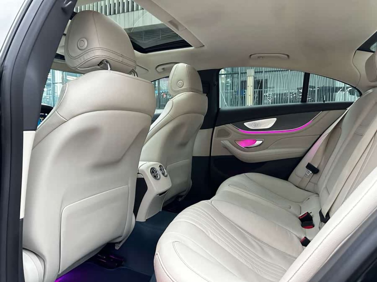 奔馳 奔馳CLS級(jí)  2023款 改款 CLS 300 動(dòng)感型圖片