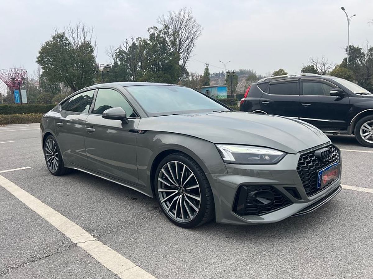 奧迪 奧迪A5  2023款 Sportback 40 TFSI quattro 豪華動(dòng)感型圖片