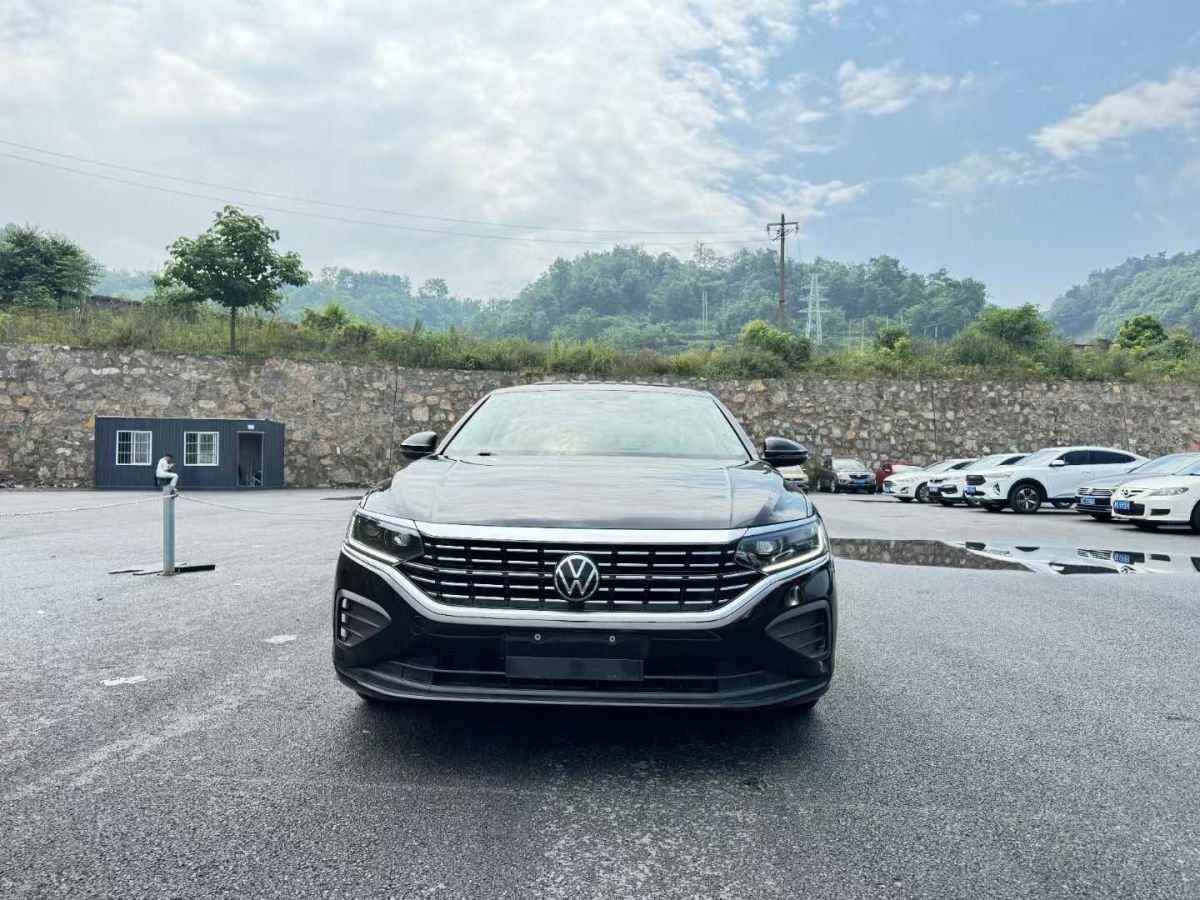 大眾 帕薩特  2022款 280TSI 商務(wù)版圖片