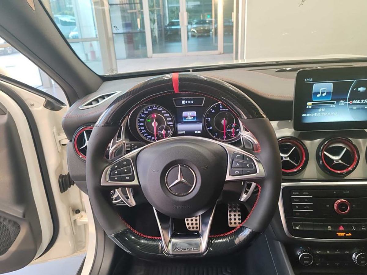 奔馳 奔馳GLA AMG  2015款 AMG GLA 45 4MATIC圖片