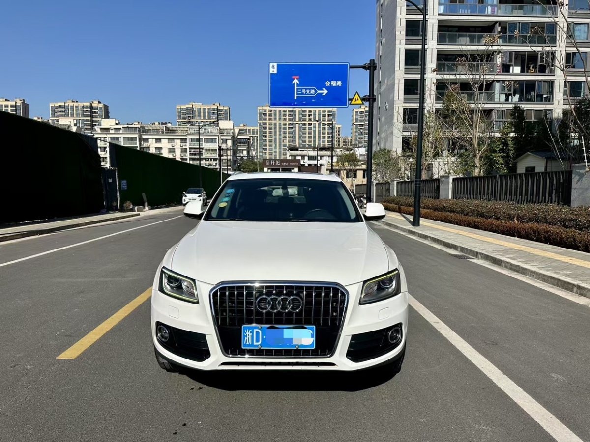 奧迪 奧迪Q5  2016款 40 TFSI 進(jìn)取型圖片