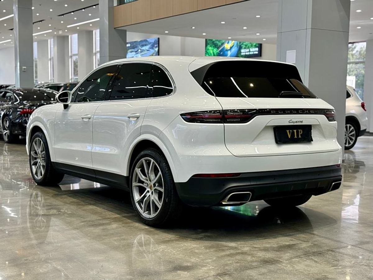 保時(shí)捷 Cayenne  2019款 Cayenne 3.0T圖片