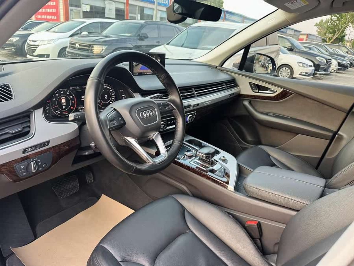 奧迪 奧迪Q7  2019款 55 TFSI S line運動型圖片