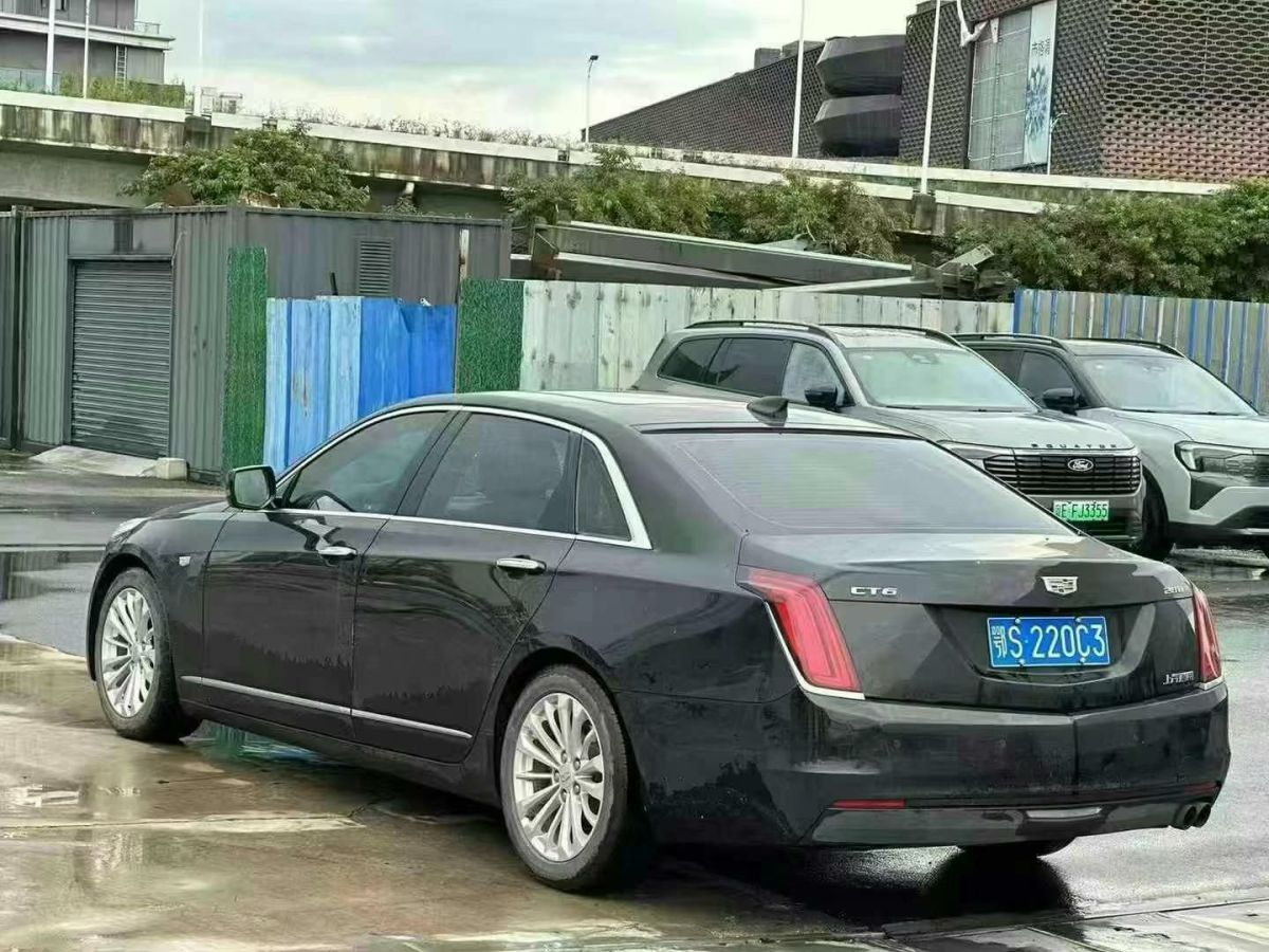 凱迪拉克 CT6  2017款 28T 豪華型圖片