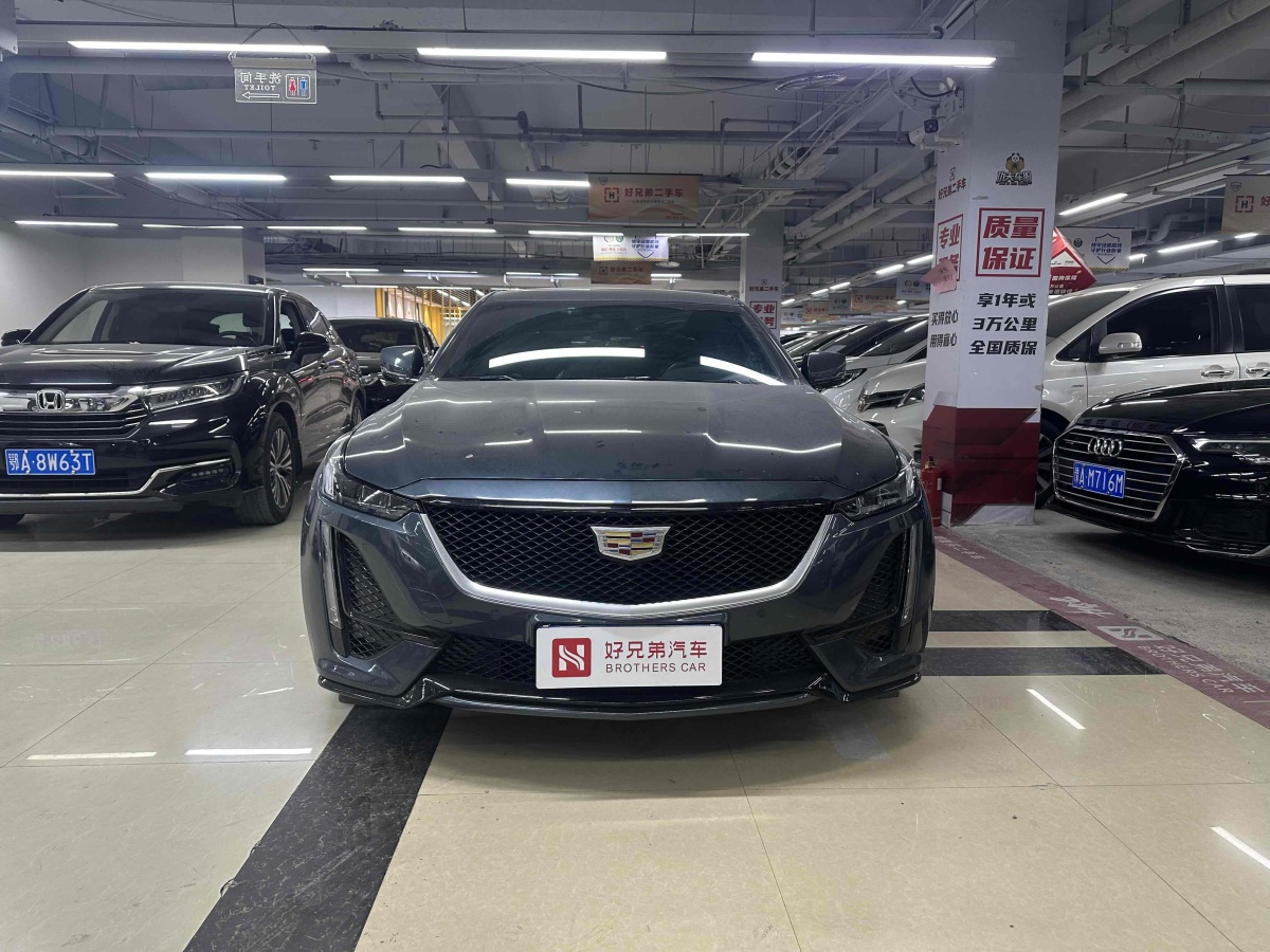 凱迪拉克 CT5  2021款 28T 領(lǐng)先運(yùn)動(dòng)型圖片