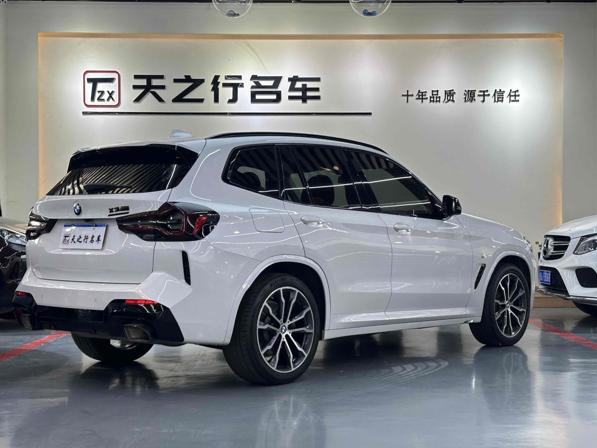 寶馬 寶馬X3  2022款 xDrive30i 領(lǐng)先型 M曜夜套裝圖片