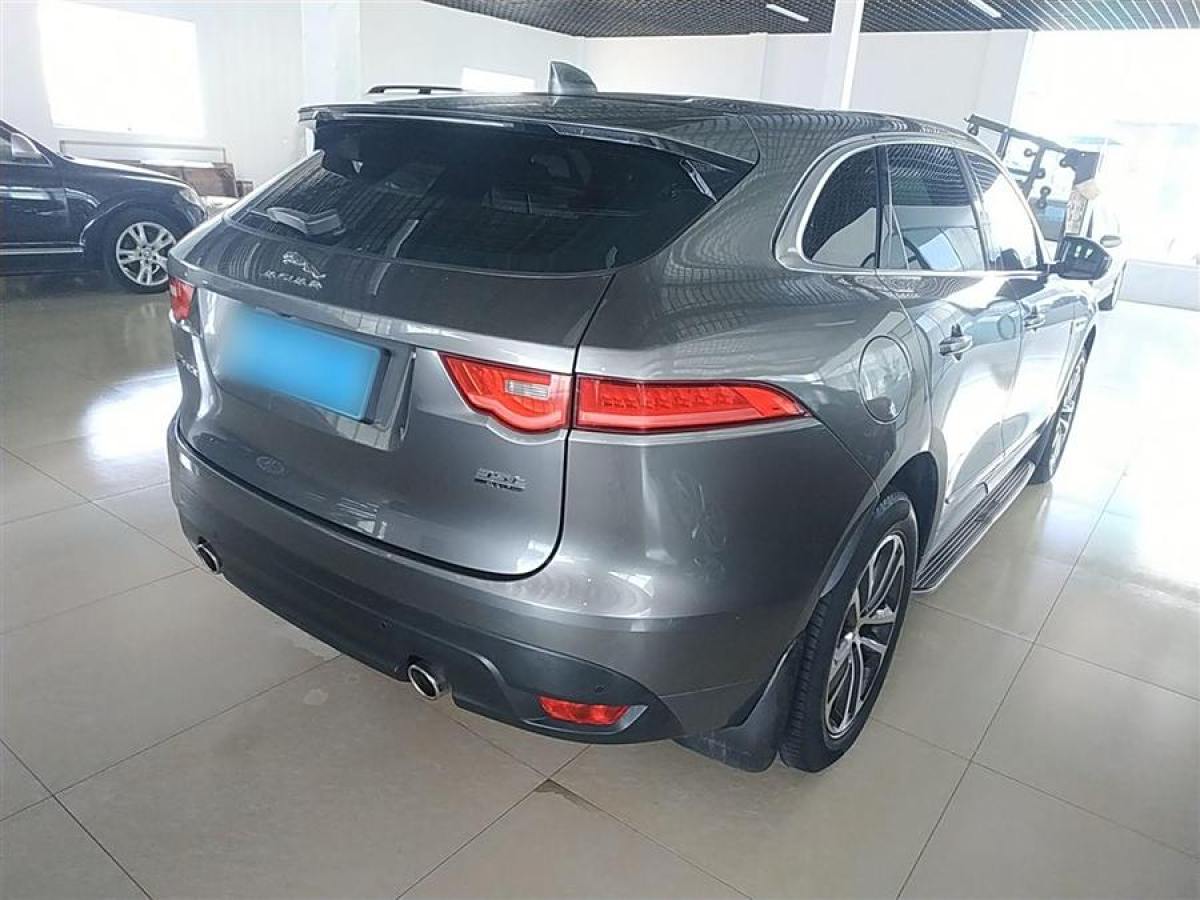 2017年9月捷豹 F-PACE  2016款 3.0 SC 四驅(qū)R-Sport運(yùn)動(dòng)版