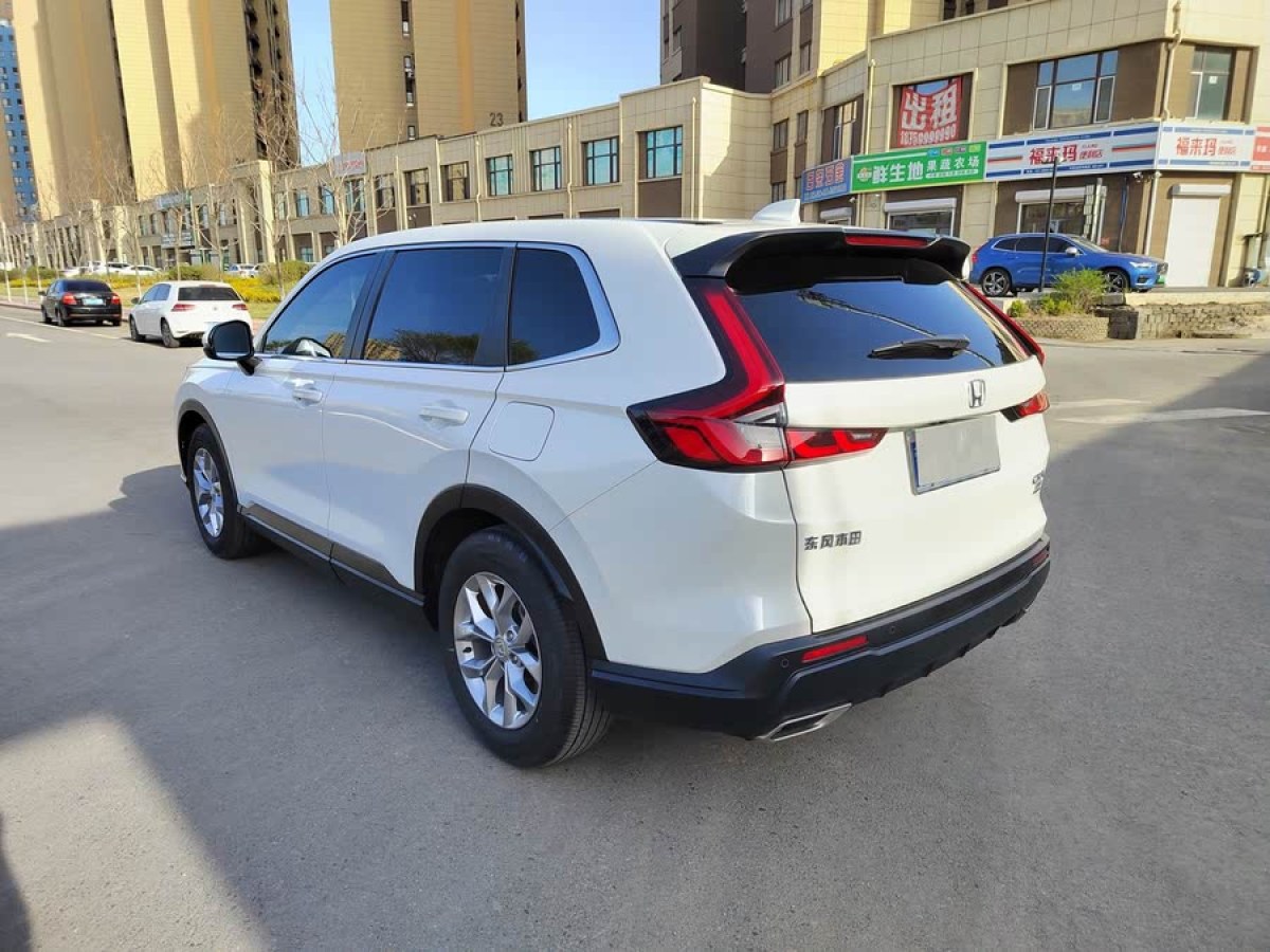 本田 CR-V  2023款 240TURBO 兩驅(qū)鋒尚7座版圖片