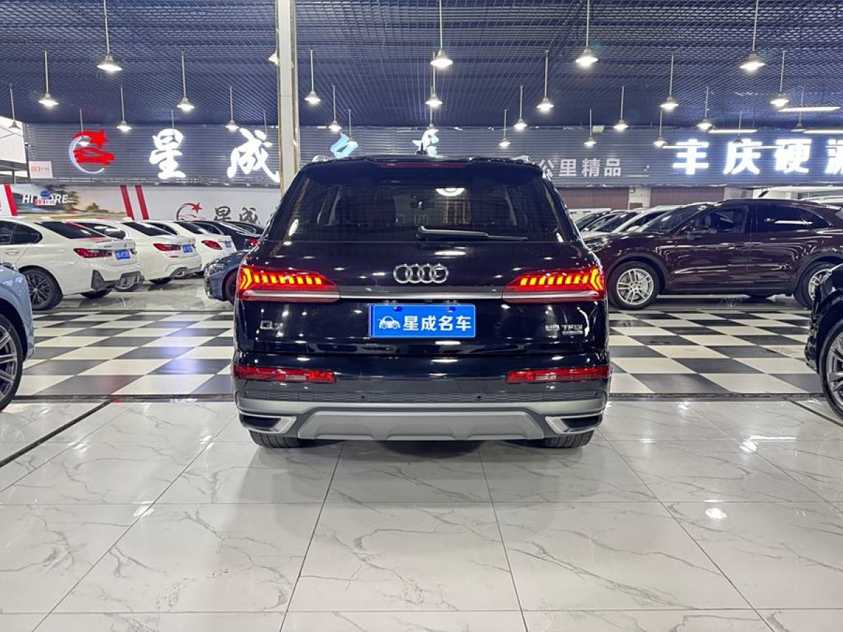 奧迪 奧迪Q7  2024款 55 TFSI quattro S line尊貴型圖片