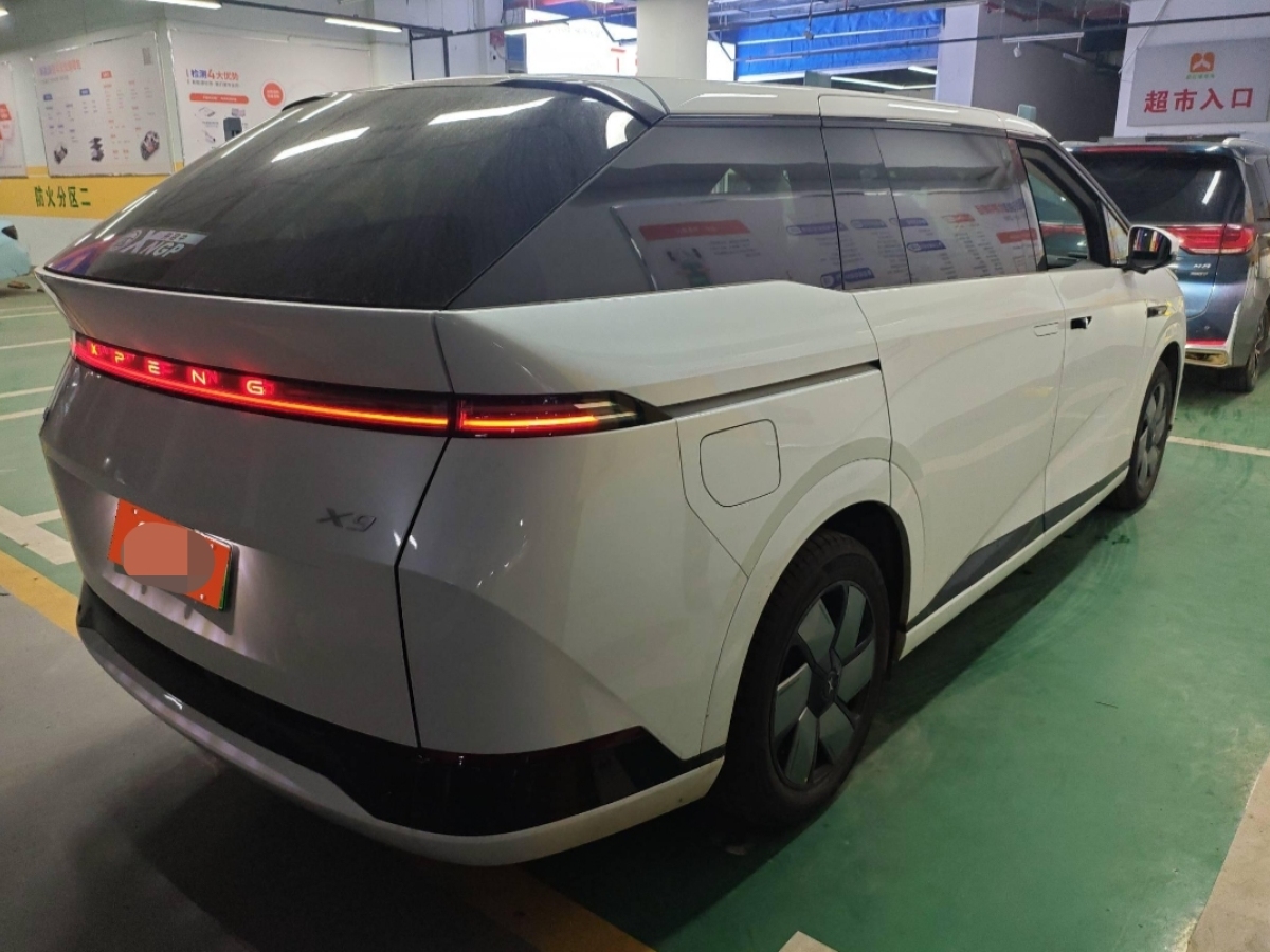 小鵬 小鵬X9  2024款 702超長續(xù)航Max圖片