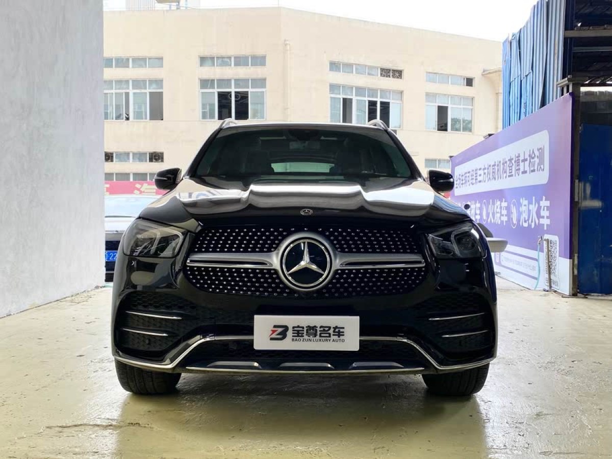 奔馳 奔馳GLE  2020款 改款 GLE 350 4MATIC 時(shí)尚型特別版圖片