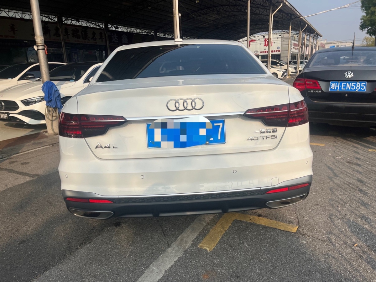 奧迪 奧迪A4L  2023款 40 TFSI 時尚動感型圖片