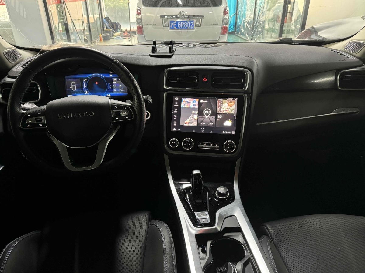 領(lǐng)克 領(lǐng)克01新能源  2019款  1.5T PHEV 勁Pro 國VI圖片