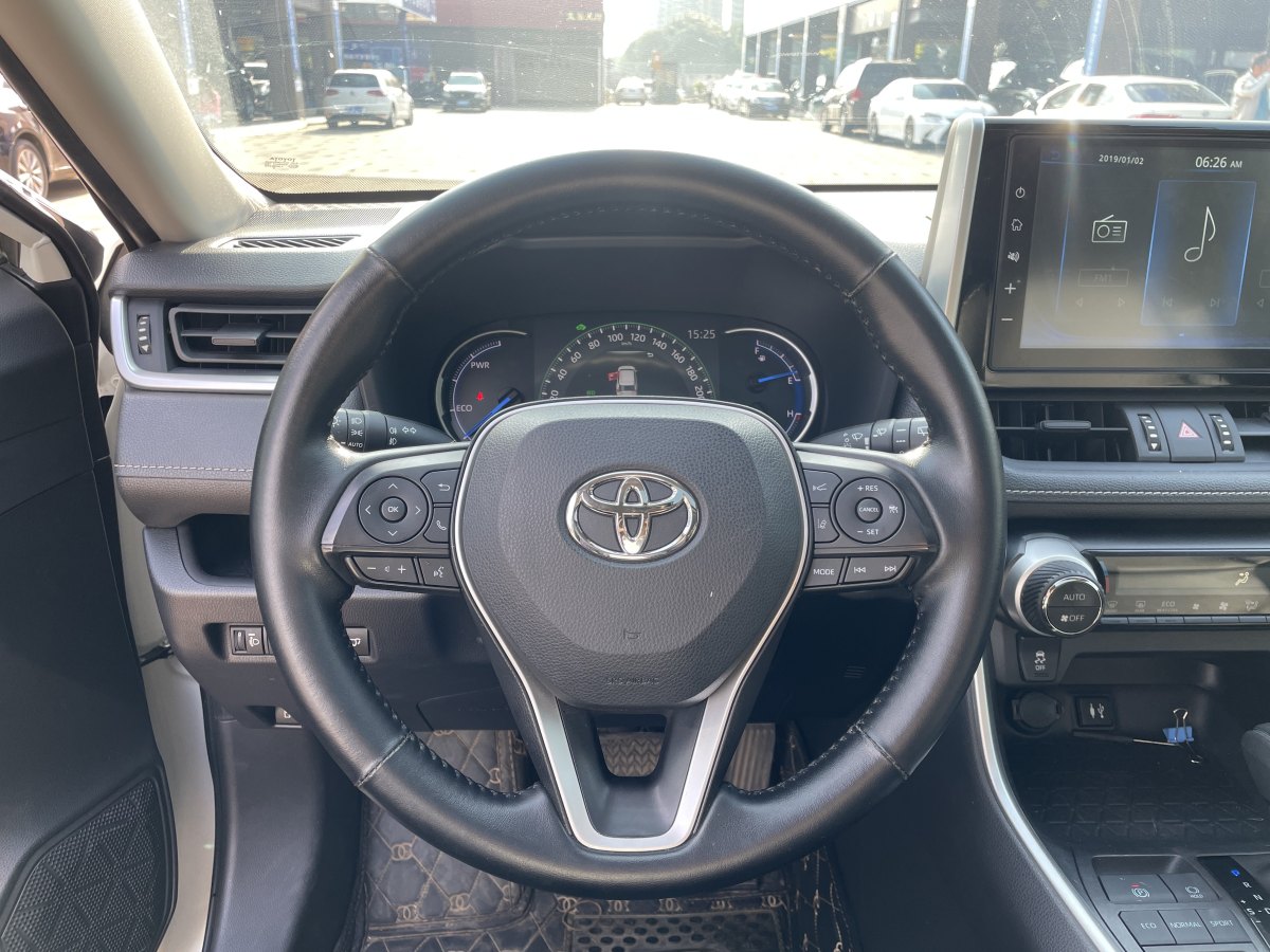 豐田 RAV4榮放  2020款 雙擎  2.5L CVT兩驅(qū)精英版圖片