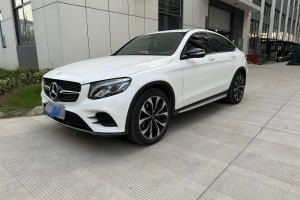 奔驰GLC 奔驰 GLC 260 4MATIC 轿跑SUV