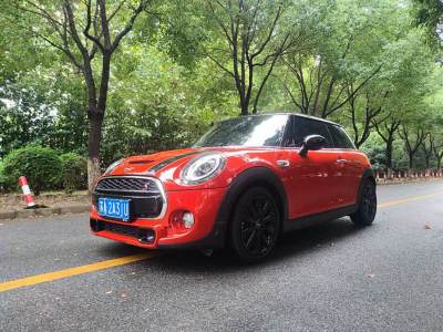 2019年7月 MINI MINI 2.0T COOPER S 經(jīng)典派圖片