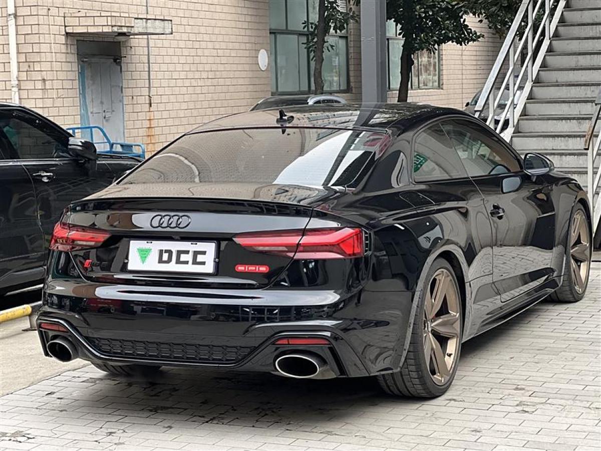 奧迪 奧迪RS 5  2021款 RS5 Coupe 暗金版圖片