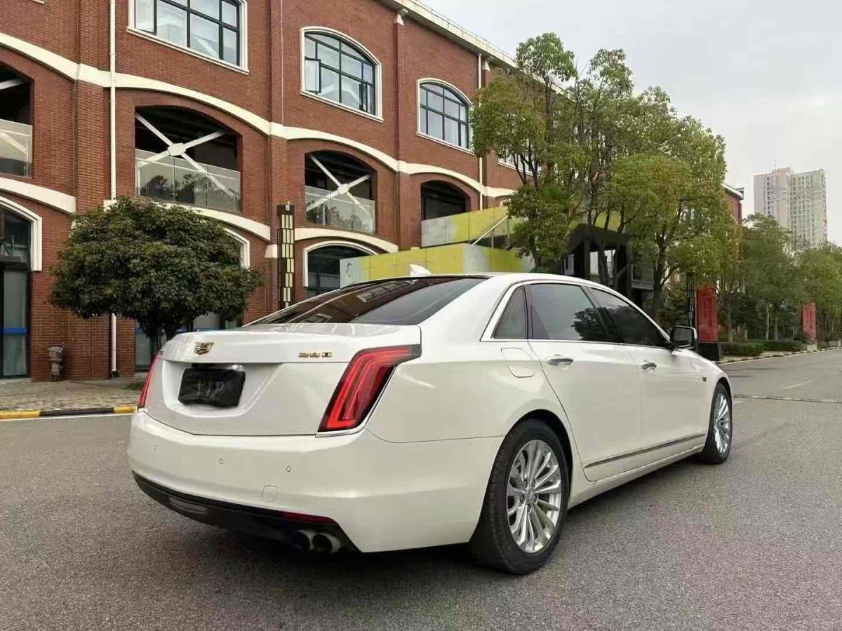 凱迪拉克 CT6  2017款 28T 時尚型圖片