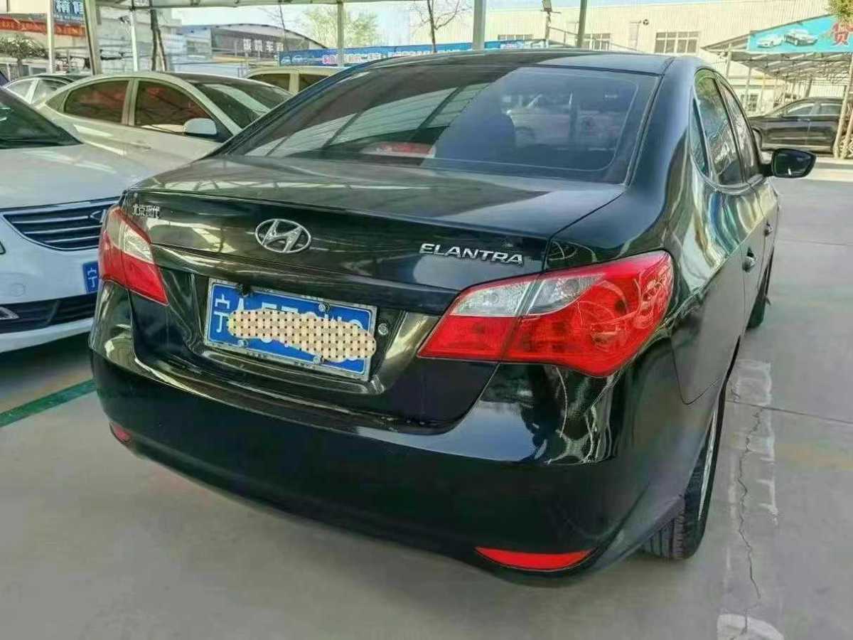 現(xiàn)代 悅動  2016款 1.6L 手動家悅天窗版圖片