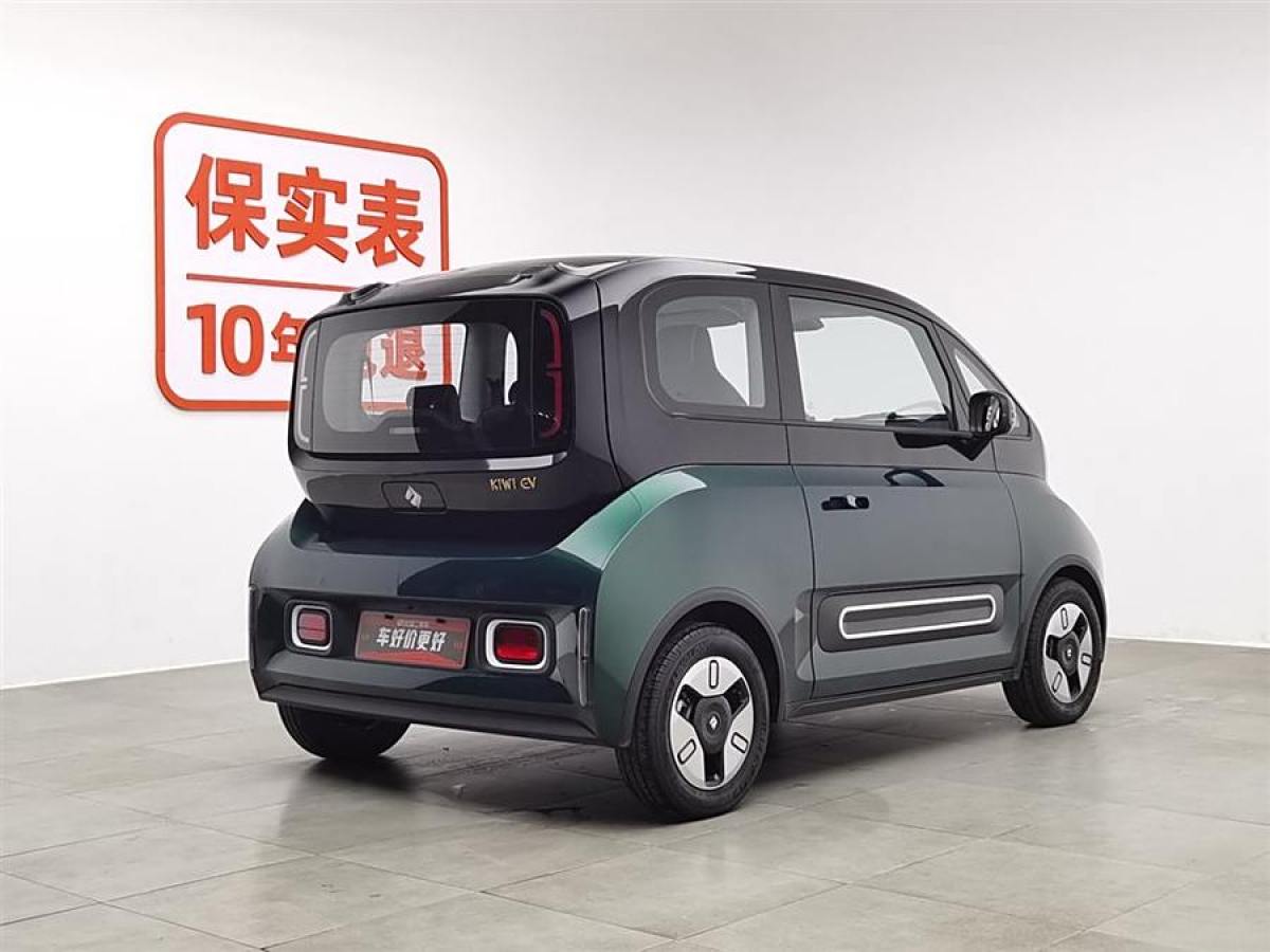 寶駿 寶駿KiWi EV  2021款 藝術(shù)家 三元鋰圖片