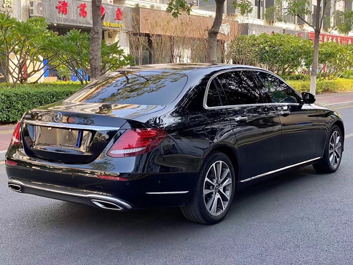 奔馳 奔馳E級(jí)  2020款 E 300 L 豪華型圖片