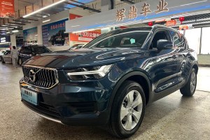 沃爾沃XC40 沃爾沃 T4 四驅(qū)智行時尚版
