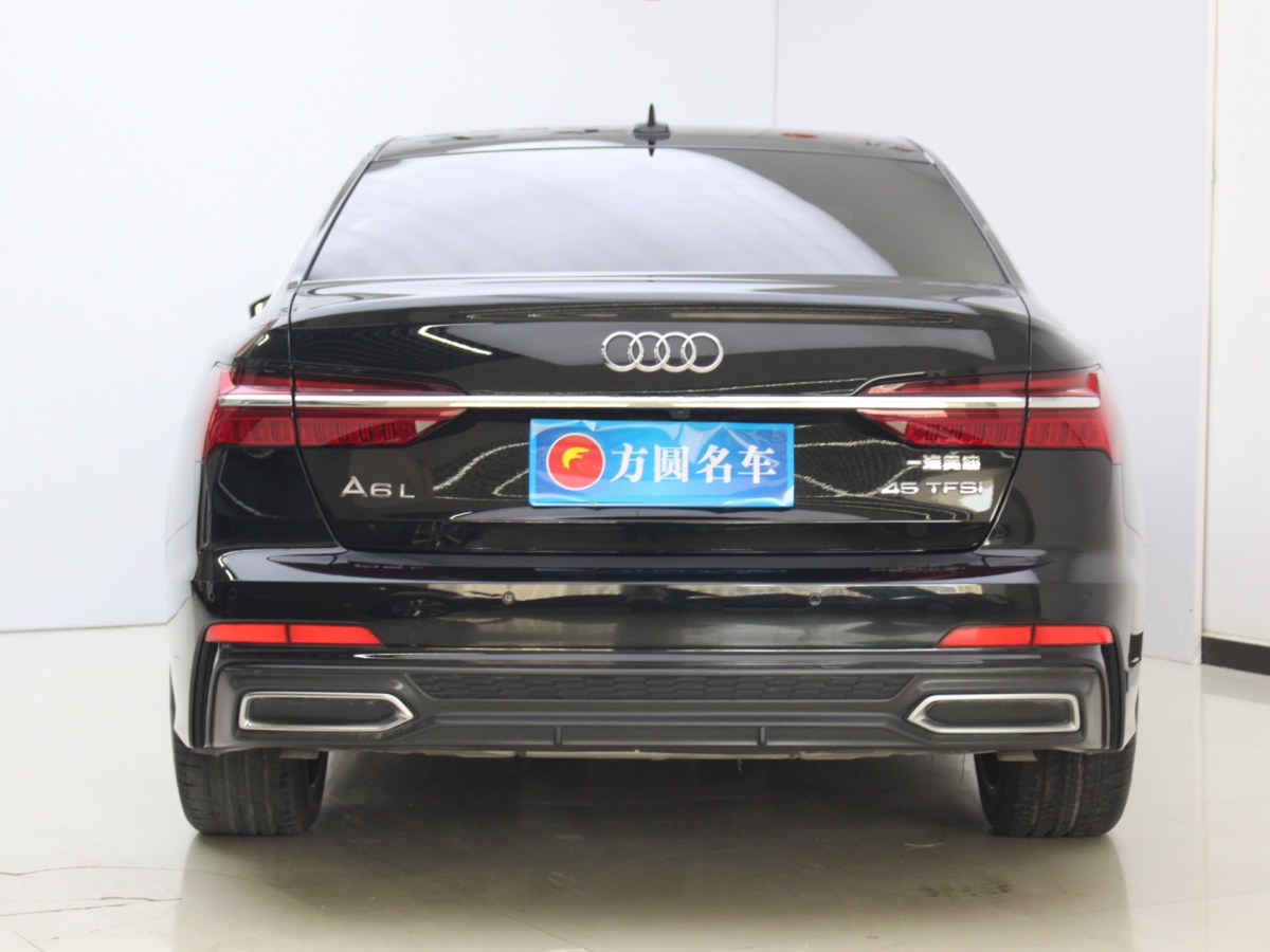 奥迪 奥迪A6L  2022款 45 TFSI 臻选动感型图片