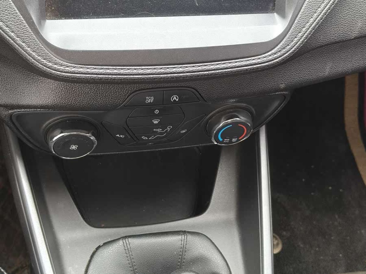 福特 福睿斯  2019款 1.5L 手動悅享型圖片