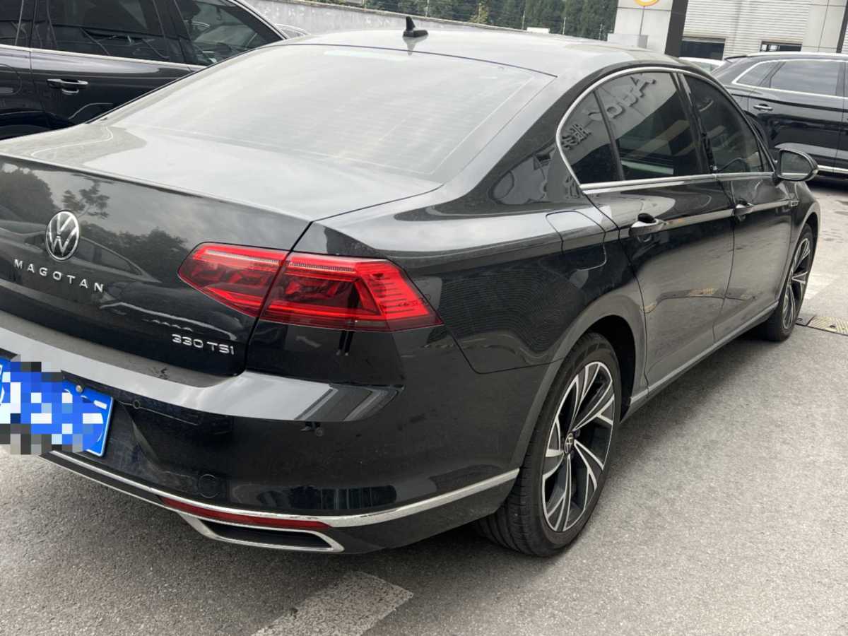 大众 迈腾  2021款 330TSI DSG 30周年纪念版图片