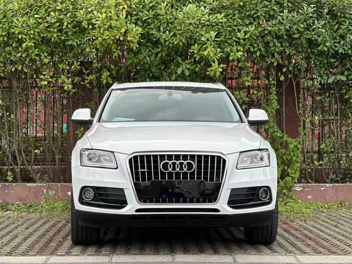 奧迪 奧迪Q5  2013款 Q5 3.0TFSI 45TFSI Quattro 運(yùn)動(dòng)型圖片