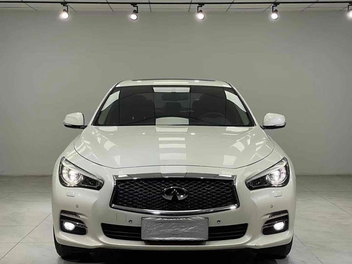 英菲尼迪 Q50L  2015款 2.0T 悅享版圖片