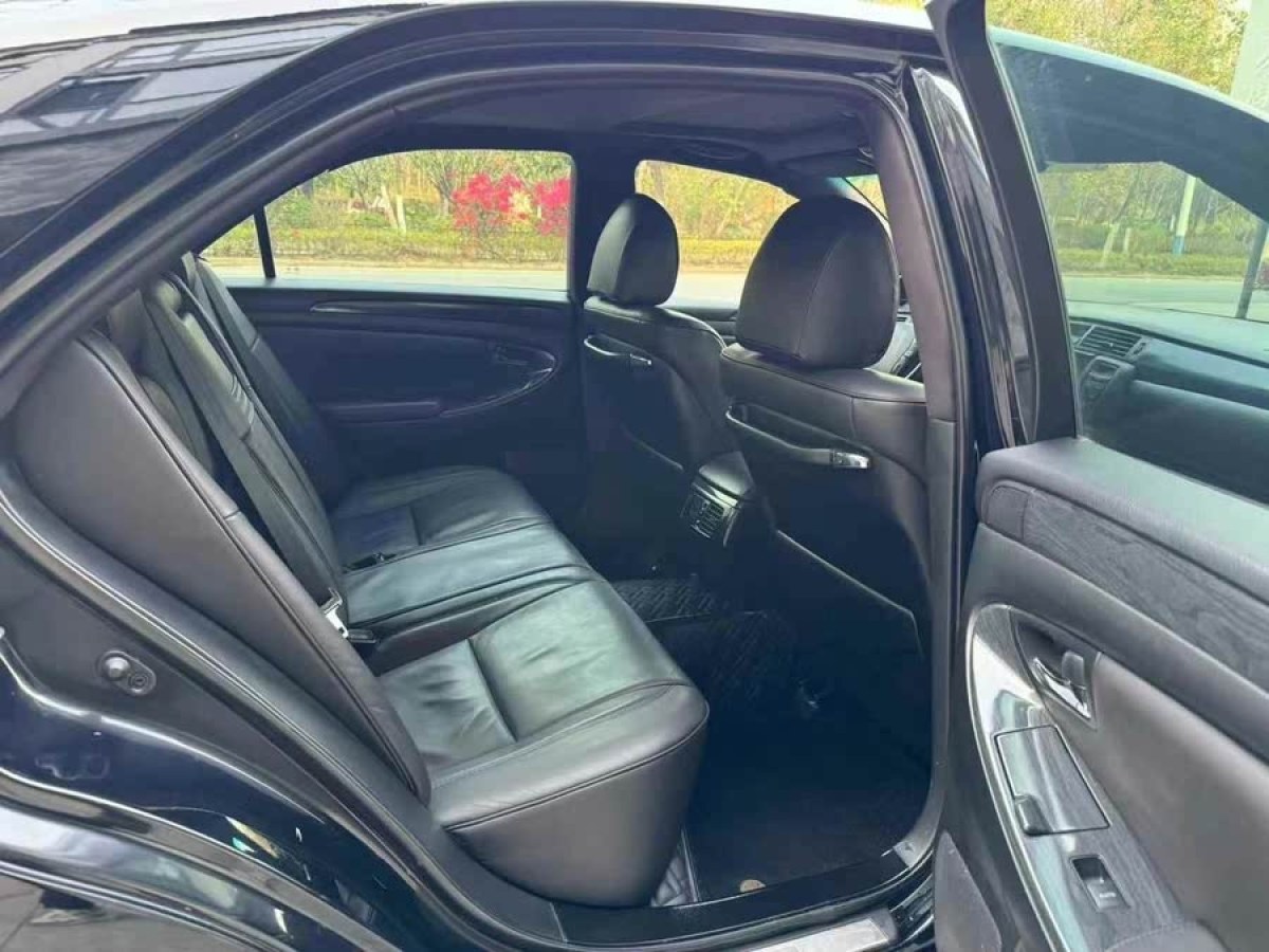 豐田 皇冠  2005款 3.0L Royal Saloon圖片